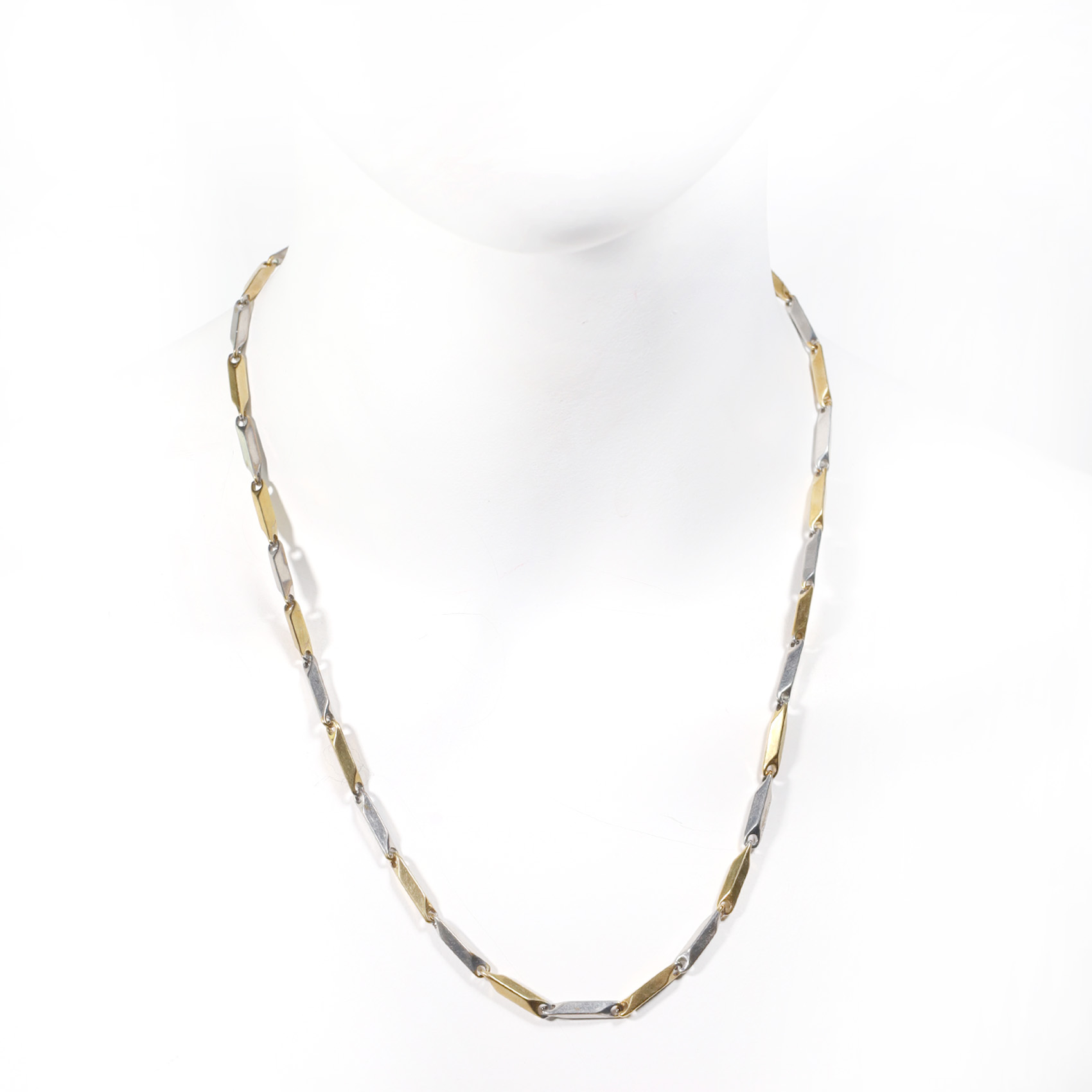 Collar B419 Plateado
